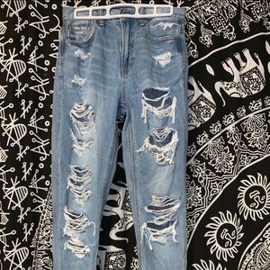 boyfriend jeans light wash